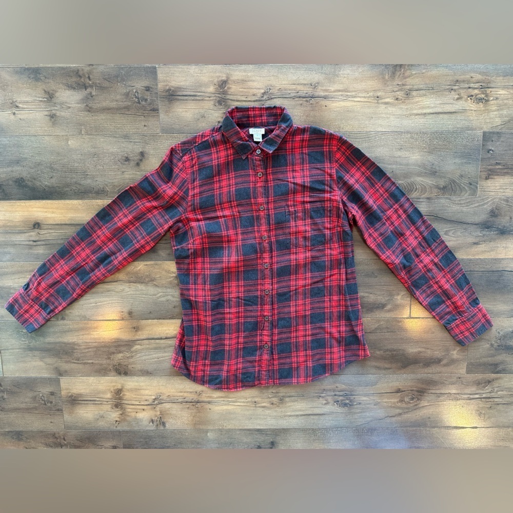 J.Crew Red & black Plaid Flannel Button-Down – S – 100% Cotton – Holiday/Fall